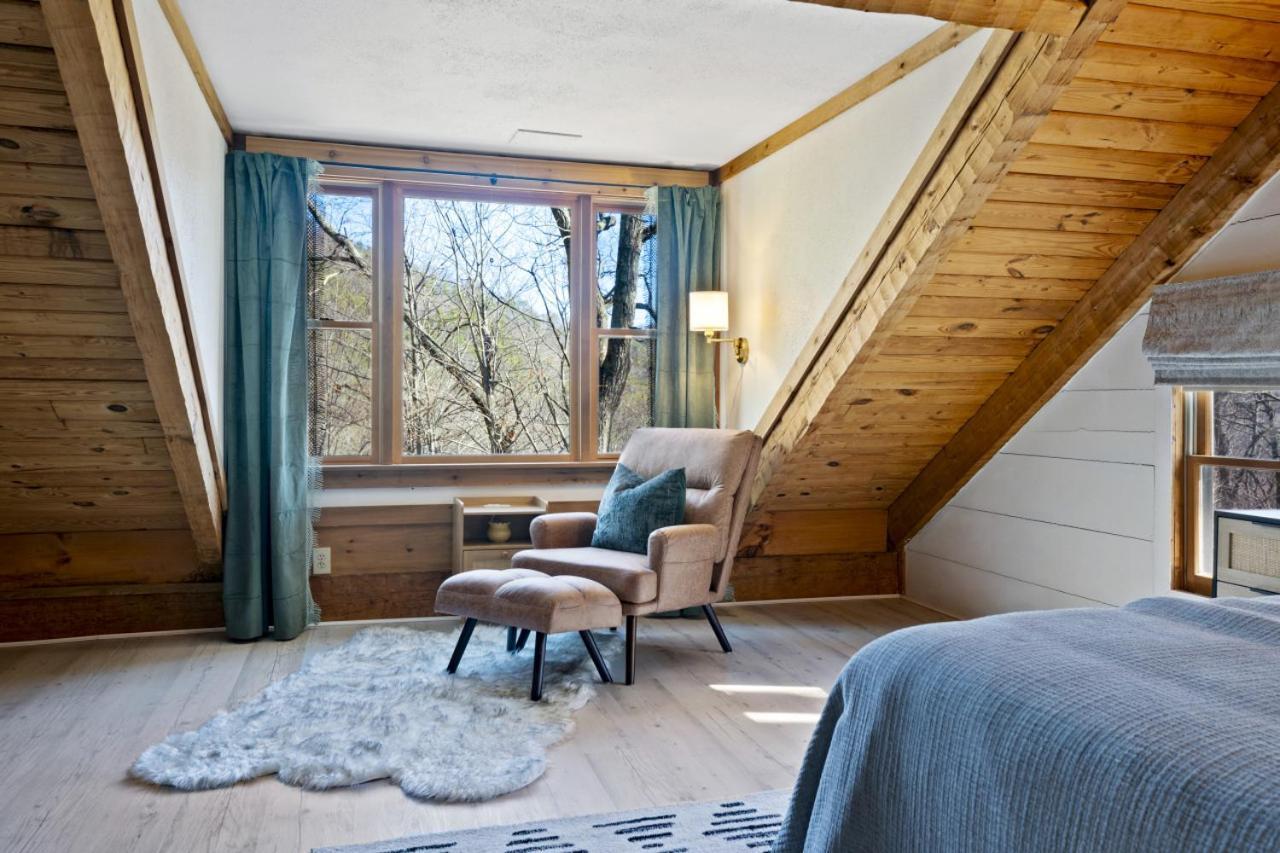Holiday home The Graystone In Big Canoe
