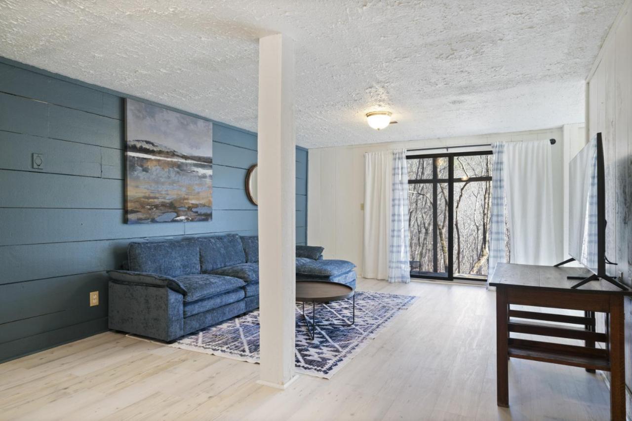 Holiday home The Graystone In Big Canoe